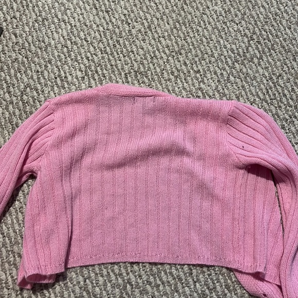 cropped hot pink sweater - Picture 4 of 4